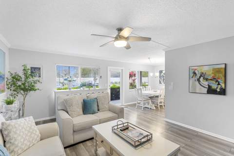 1032 Ventnor H Crescent #H, Deerfield Beach FL - photo 9 of 54