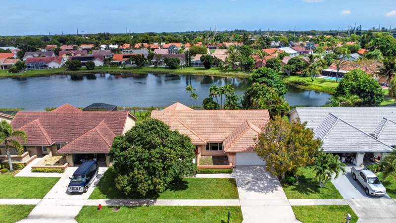 3 bedroom Single Family Residence at 9501 Majestic Way, Sun Valley , Boynton Beach — photo 2