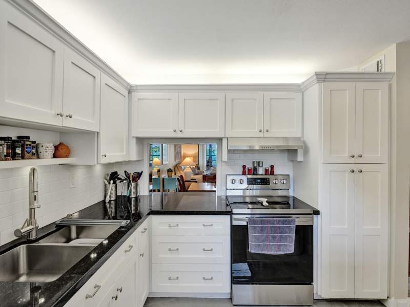 2 bedroom Condominium at 6080 N Sabal Palm Boulevard #Unit 305, Lakes Of Carriage Hills, Tamarac — photo 5