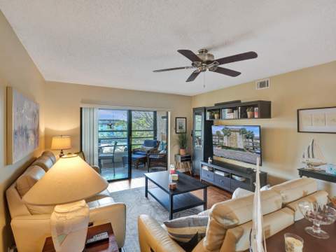 6080 N Sabal Palm Boulevard #Unit 305, Tamarac FL - photo 11 of 43