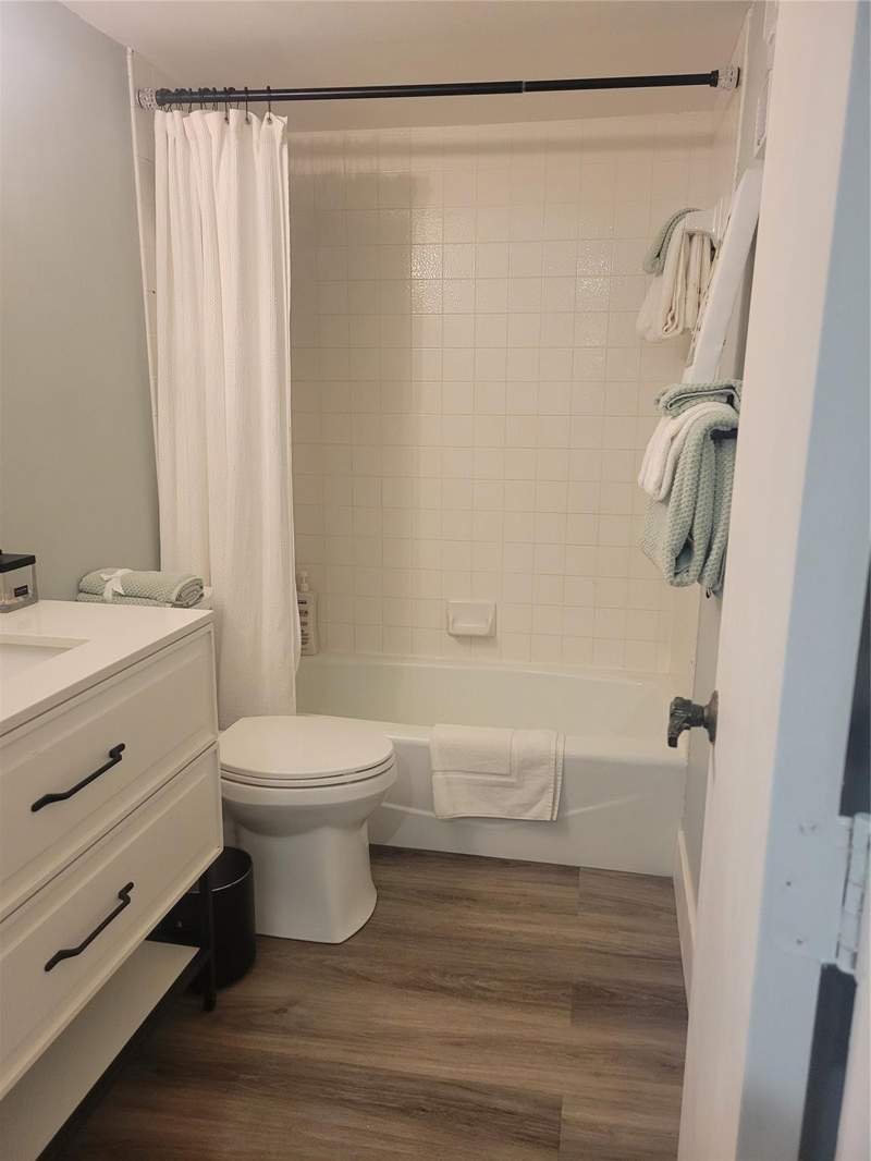 2 bedroom Condominium at 3940 Inverrary Boulevard #407-a, 18th Hole At Inverrary Condo, Lauderhill — photo 3