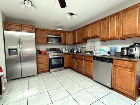 4904 Myrtle Drive, Fort Pierce FL - photo 7 of 18