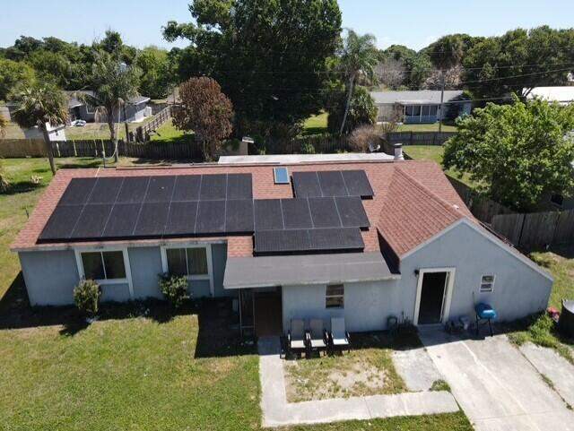 4 bedroom Single Family Residence at 4904 Myrtle Drive, Indian River Estates Unit 7, Fort Pierce — photo 2