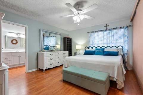 6698 10th Avenue #408, Greenacres FL - photo 13 of 45