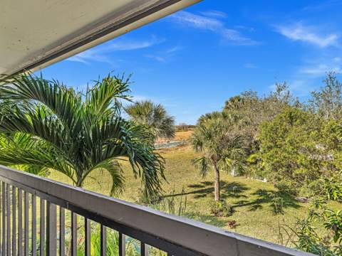 1109 Duncan Circle #202, Palm Beach Gardens FL - photo 19 of 36