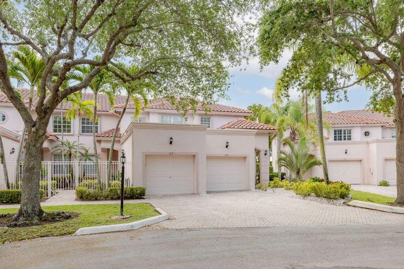 3 bedroom Condominium at 8050 Aberdeen Drive #202, Canterbury At Aberdeen Condo, Boynton Beach — photo 2