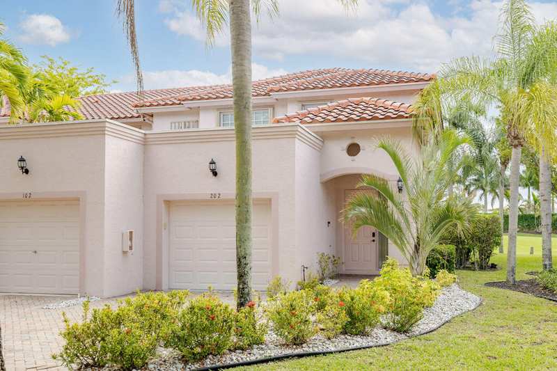 3 bedroom Condominium at 8050 Aberdeen Drive #202, Canterbury At Aberdeen Condo, Boynton Beach — photo 1
