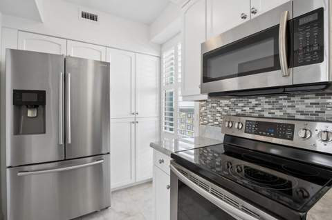 1900 S Ocean Drive #1504, Fort Lauderdale FL - photo 8 of 35