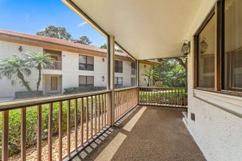 128 Brackenwood Road #128, Palm Beach Gardens FL - photo 24 of 28