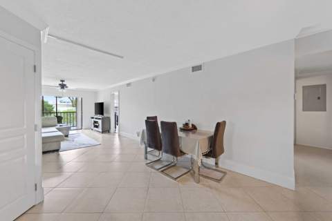 3020 Florida Boulevard #202-c, Delray Beach FL - photo 8 of 34