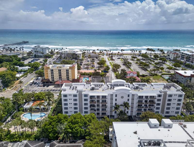 2 bedroom Condominium at 101 SE 20th Avenue #201, 1 Ocean Boulevard Condo, Deerfield Beach — photo 2