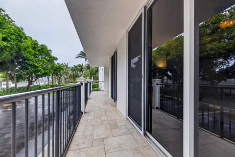 101 SE 20th Avenue #201, Deerfield Beach FL - photo 21 of 48
