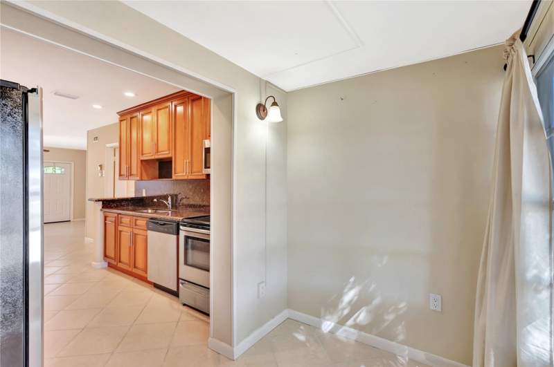 1 bedroom Condominium at 7290 NW 1st Street #205, Oriole Gardens Three, Margate — photo 5