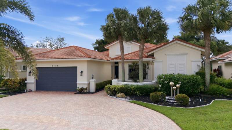 4 bedroom Single Family Residence at 6983 Antinori Lane, Tivoli Lakes , Boynton Beach — photo 2