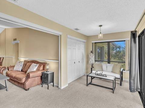 1109 Duncan Circle #202, Palm Beach Gardens FL - photo 11 of 36