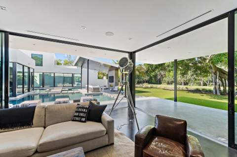 12 N Beach Road, Jupiter Island FL - photo 23 of 65