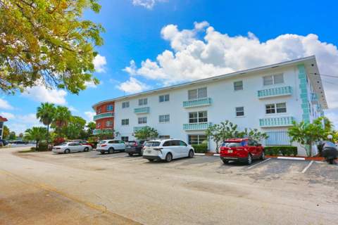 600 Pine Drive #209, Pompano Beach FL - photo 6 of 72
