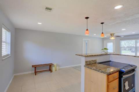314 NW 12th Avenue, Delray Beach FL - photo 7 of 18