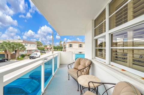 1701 S Ocean Drive #203, Hollywood FL - photo 15 of 33