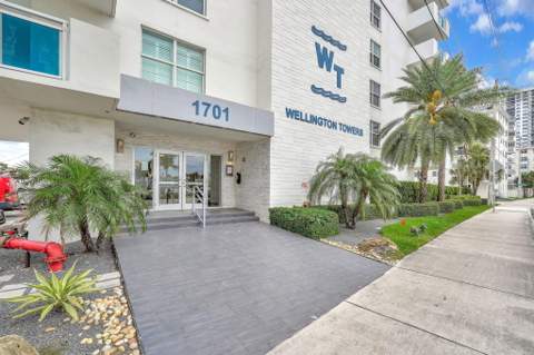 1701 S Ocean Drive #203, Hollywood FL - photo 21 of 33