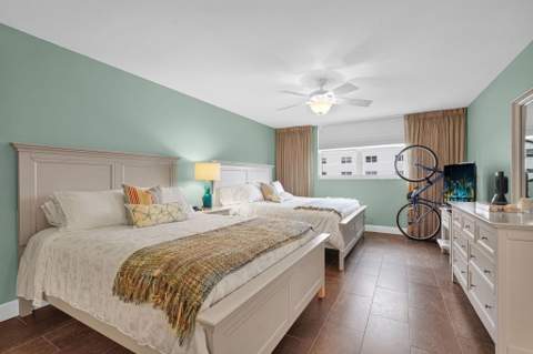 1701 S Ocean Drive #203, Hollywood FL - photo 12 of 33