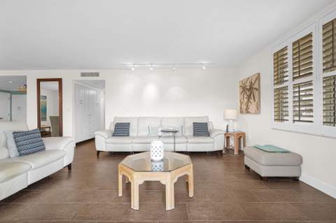 1701 S Ocean Drive #203, Hollywood FL - photo 7 of 33