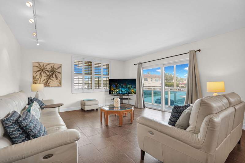 2 bedroom Condominium at 1701 S Ocean Drive #203, Wellington Towers Condo, Hollywood — photo 4