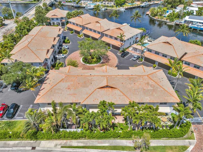 3 bedroom Townhouse at 1327 SE 3rd Avenue, Cypress Bay Estates, Pompano Beach — photo 4