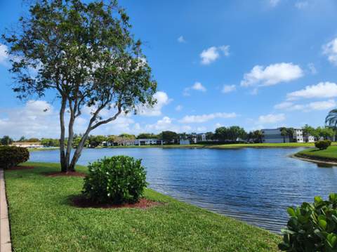 15217 Lakes Of Delray Boulevard #87, Delray Beach FL - photo 15 of 17