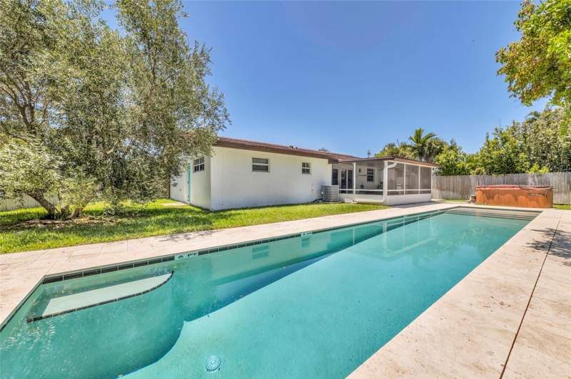 3 bedroom Single Family Residence at 3213 Dover Road, Hillsboro Shores Sec, Pompano Beach — photo 2