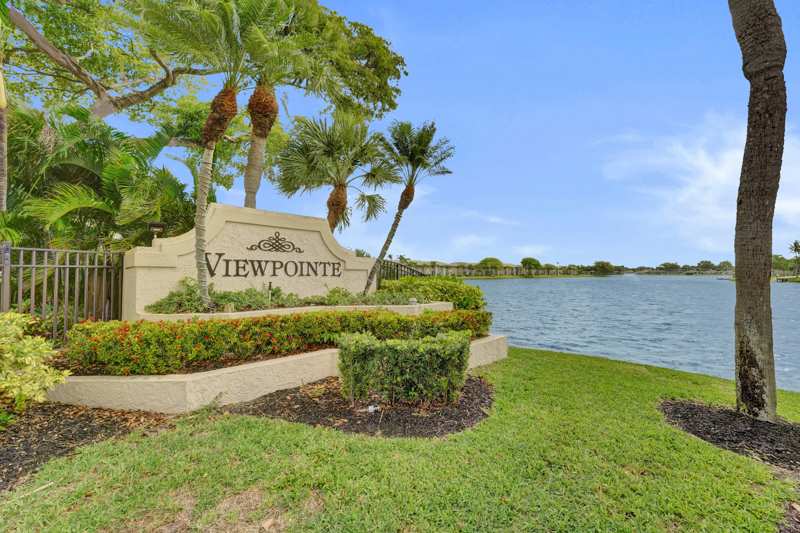 2 bedroom Condominium at 5531 Lakeside Drive #202, Viewpointe Condo, Margate — photo 1