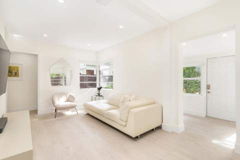 439 28th Street, West Palm Beach FL - photo 10 of 32