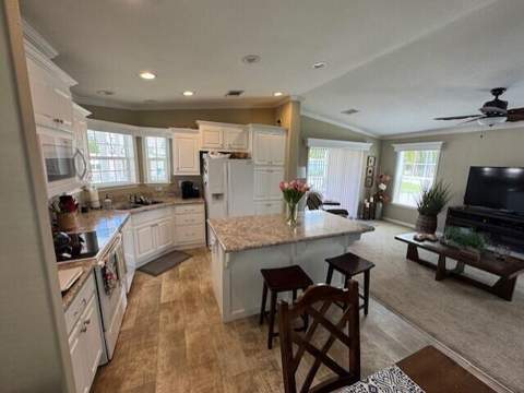 4209 Royal Manor Boulevard #136, Boynton Beach FL - photo 17 of 38