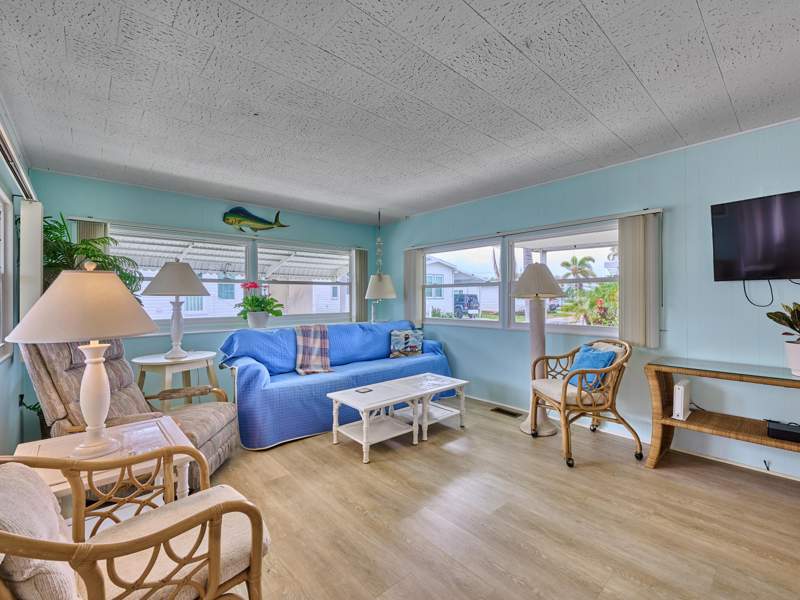 1 bedroom Mobile Home at 4300 SE Saint Lucie Boulevard #123, Hidden Harbour Condo, Stuart — photo 2