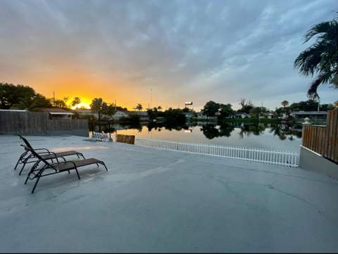 1067 SW 3rd Street, Hallandale Beach FL - photo 12 of 12