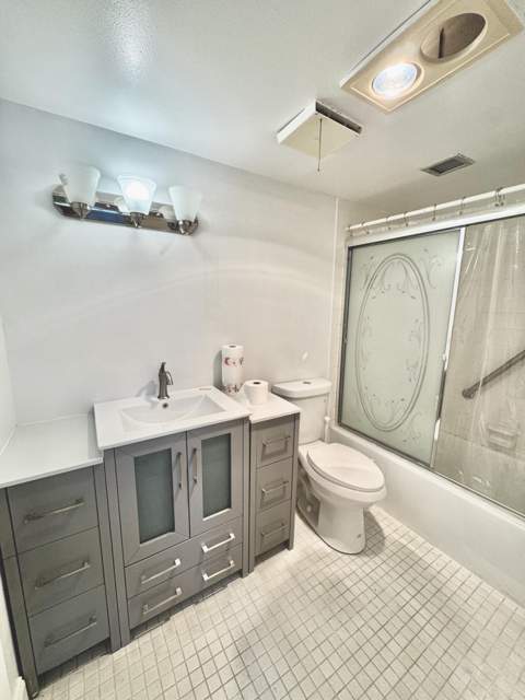 202 SE 10th Street #105, Dania Beach FL - photo 12 of 22