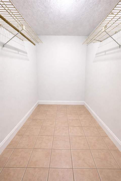 202 SE 10th Street #105, Dania Beach FL - photo 16 of 22