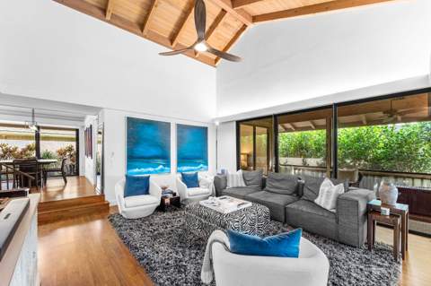 7077 Rain Forest Drive, Boca Raton FL - photo 7 of 59