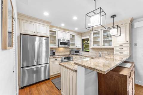 7077 Rain Forest Drive, Boca Raton FL - photo 12 of 59