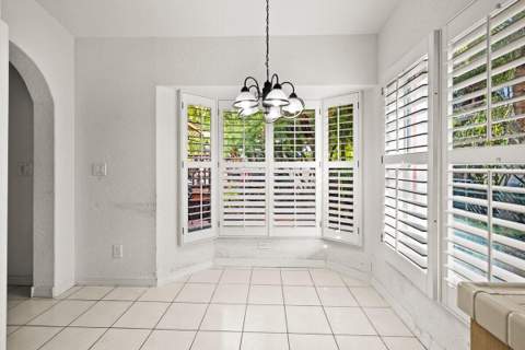 363 SW 161st Avenue, Pembroke Pines FL - photo 12 of 34