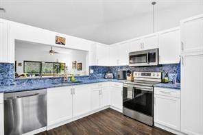 9807 Pavarotti Terrace ##201, Boynton Beach FL - photo 6 of 29