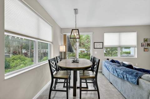 5672 SE Edgewater Circle, Stuart FL - photo 8 of 26