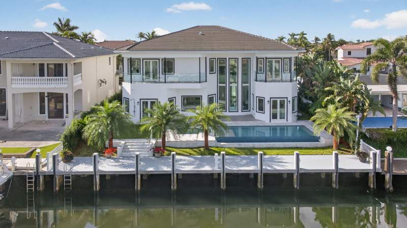 6 bedroom Single Family Residence at 2641 NE 48th Street, Coral Key Villas, Lighthouse Point — photo 4