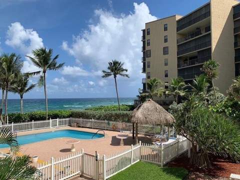 1169 Hillsboro Mile #119, Hillsboro Beach FL - photo 10 of 35