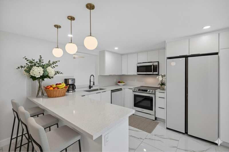 2 bedroom Condominium at 14375 Strathmore Lane #303, Huntington Lakes Sec One Condos, Delray Beach — photo 1
