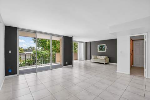 3581 S Ocean Boulevard #3c, South Palm Beach FL - photo 8 of 28