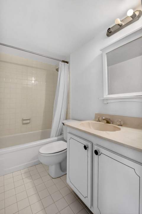 3581 S Ocean Boulevard #3c, South Palm Beach FL - photo 19 of 28