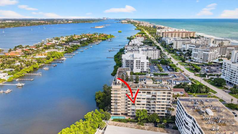 2 bedroom Condominium at 3581 S Ocean Boulevard #3c, Horizon West Condo, South Palm Beach — photo 4