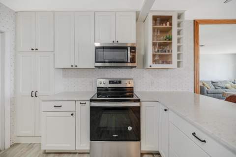 2829 NE 30th Street #302, Fort Lauderdale FL - photo 9 of 27
