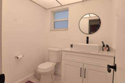 1000 NE 12th Avenue #106, Hallandale Beach FL - photo 12 of 30